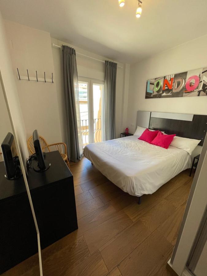 Ferienwohnung Triana Torremolinos Exterior foto